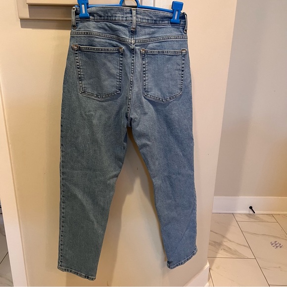 Everlane Cheeky Straight Ankle Jean - Picture 8 of 9